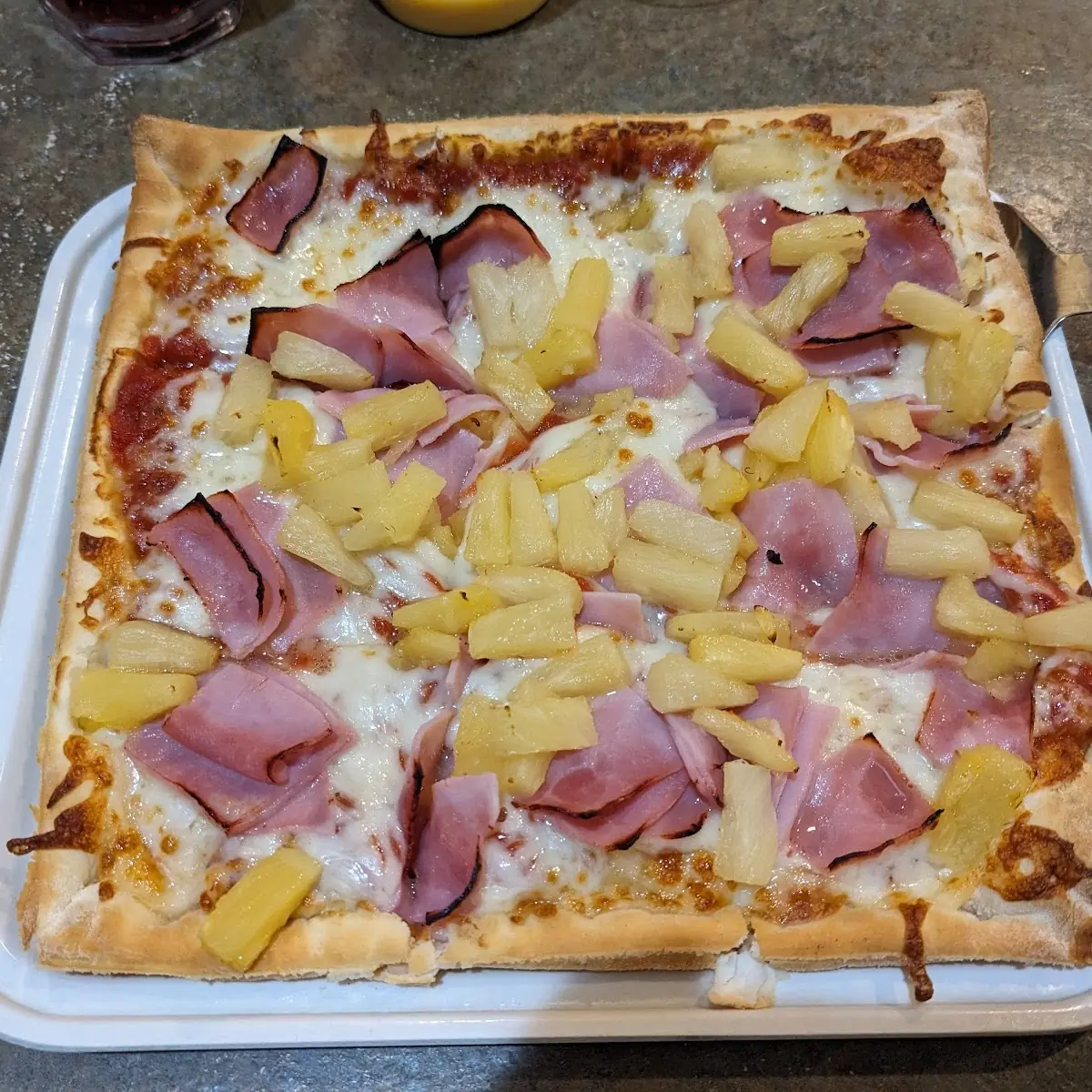Hawaiian Pizza