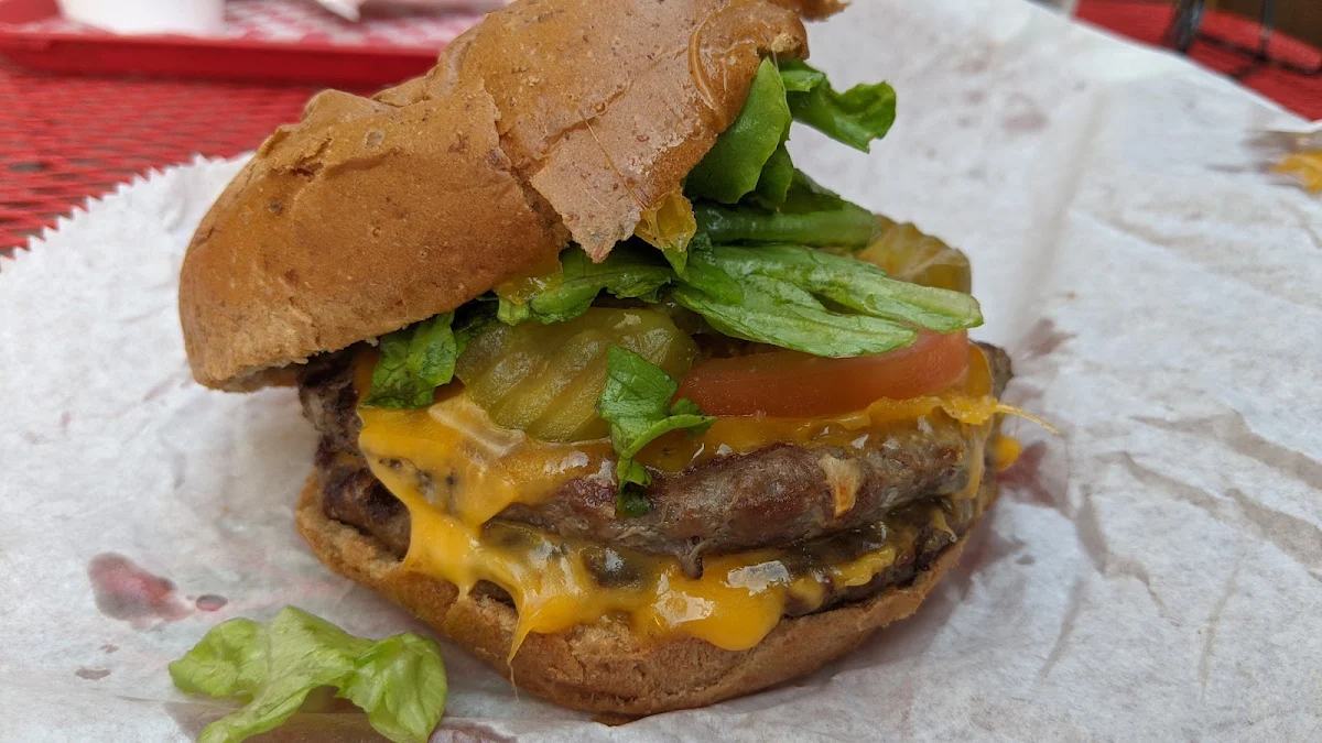 Double Cheeseburger