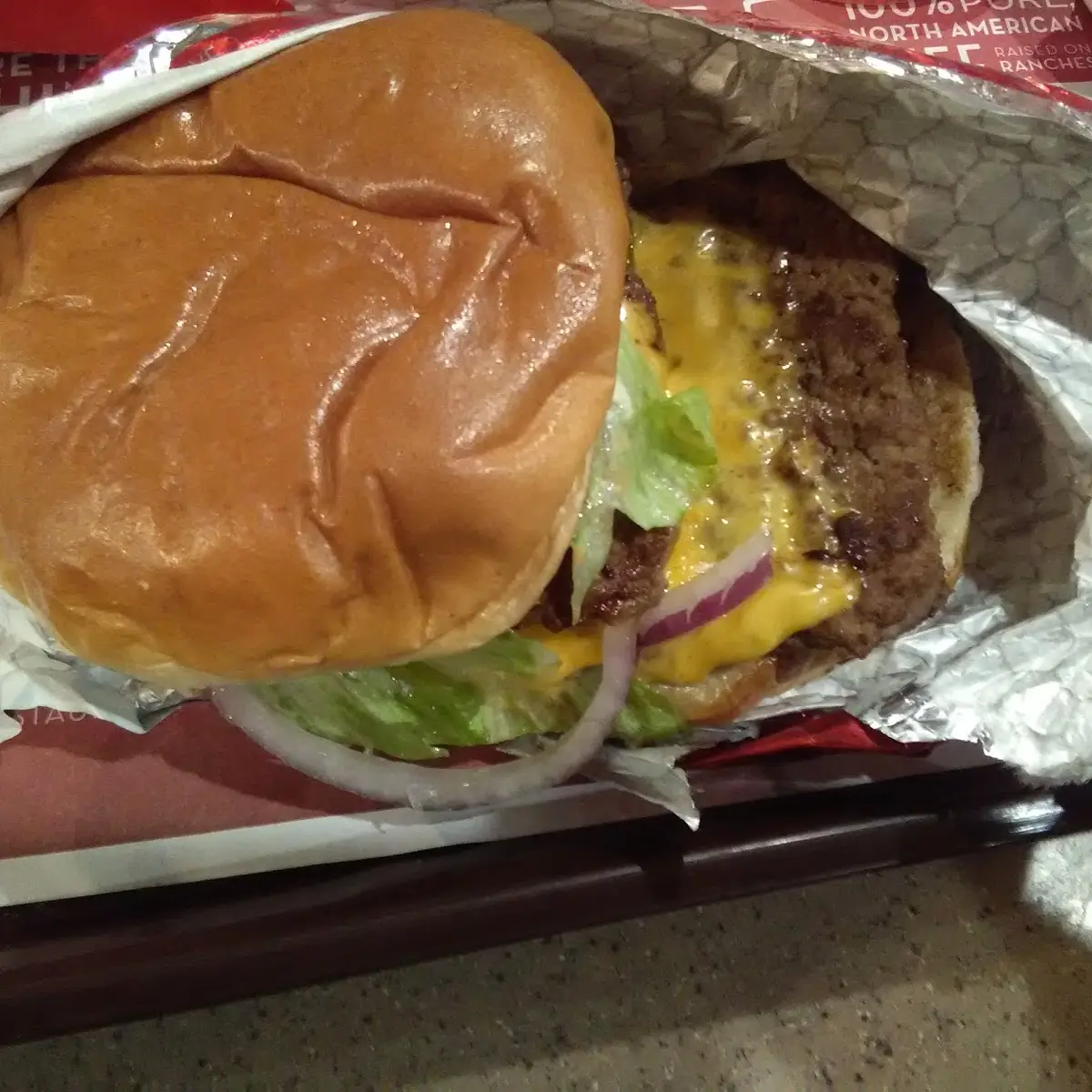 Triple Cheeseburger