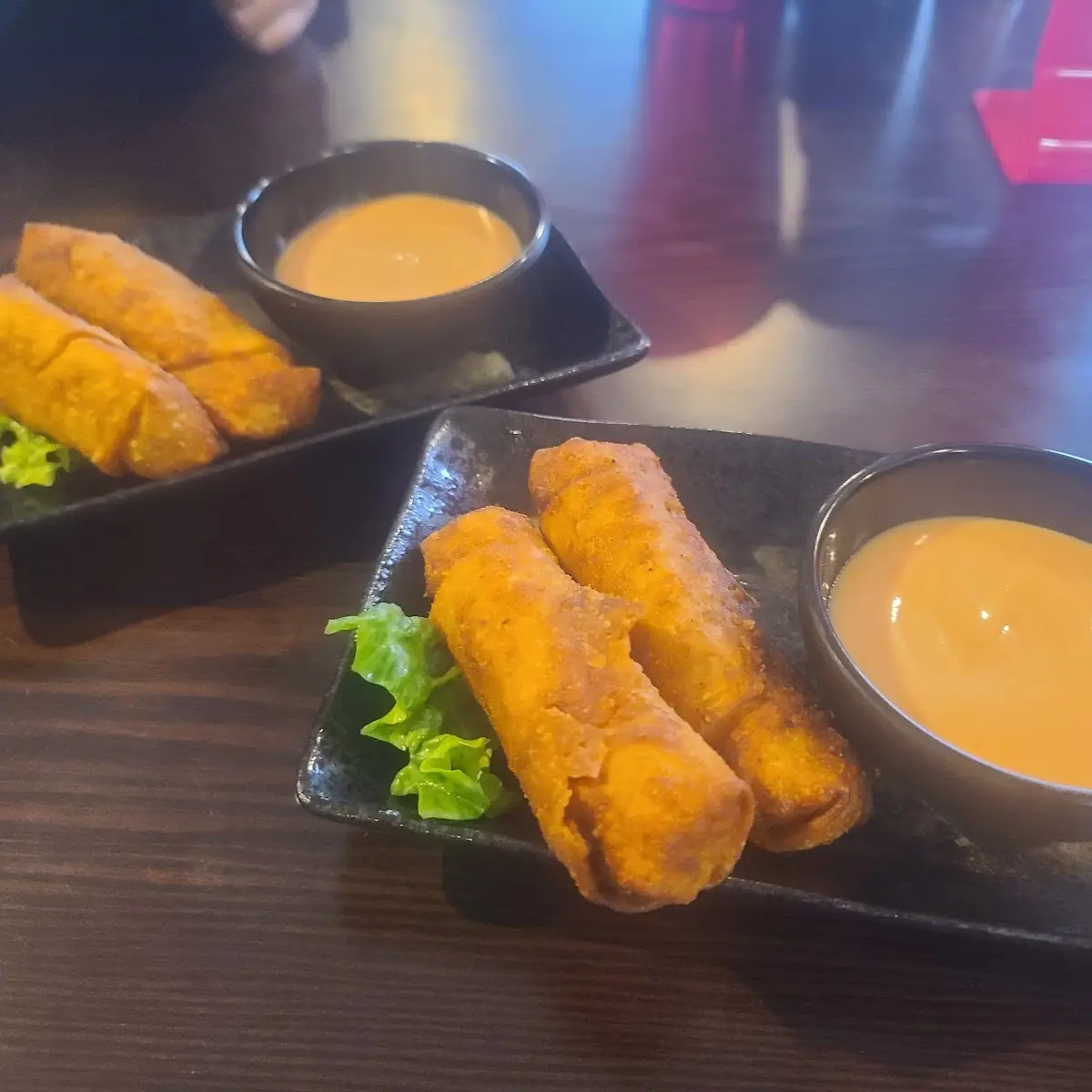 Egg Roll 2 pcs