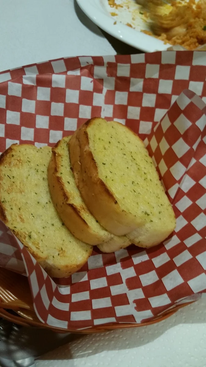 Garlic Bread, The Captain's Boil