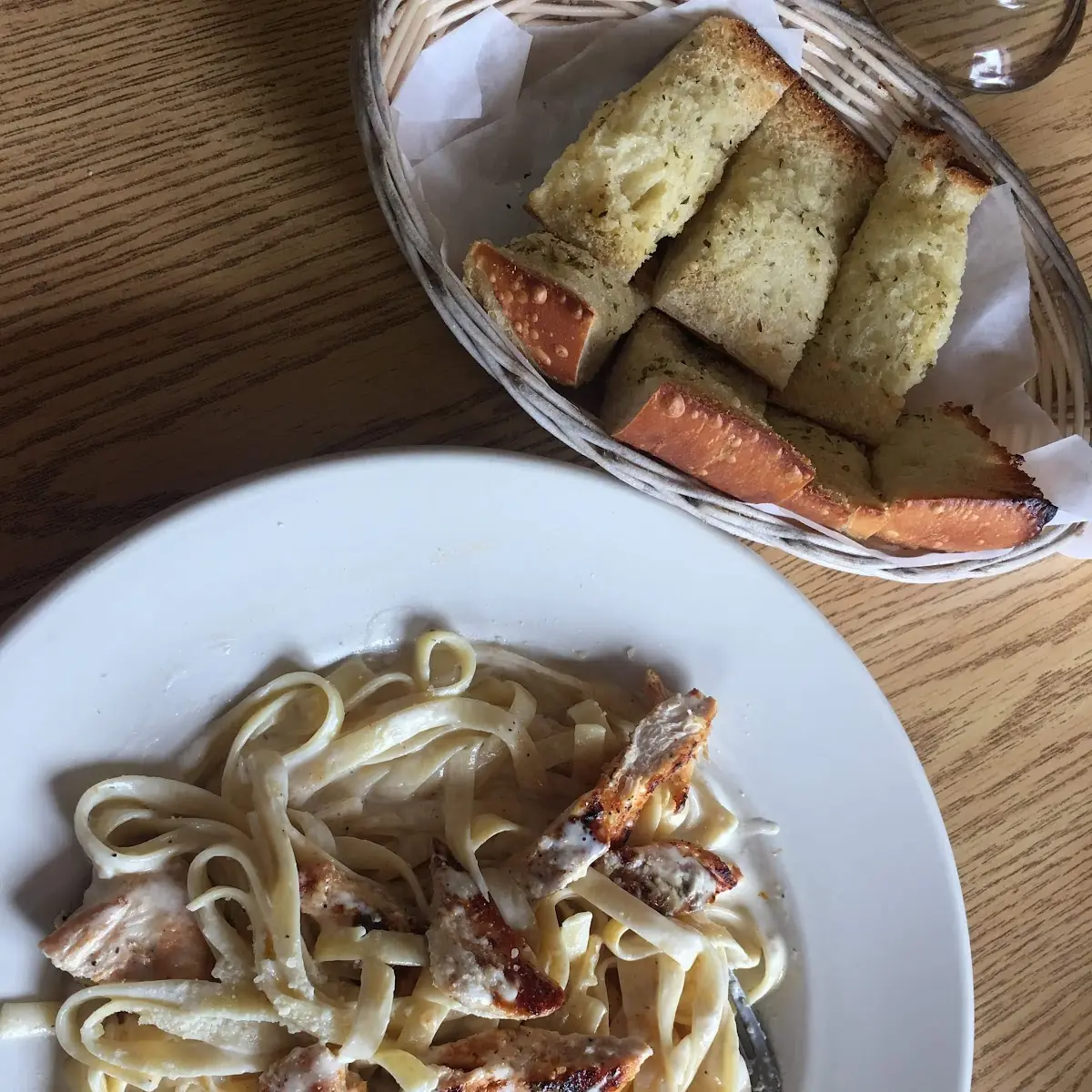 Fettuccine Alfredo Chicken Pasta