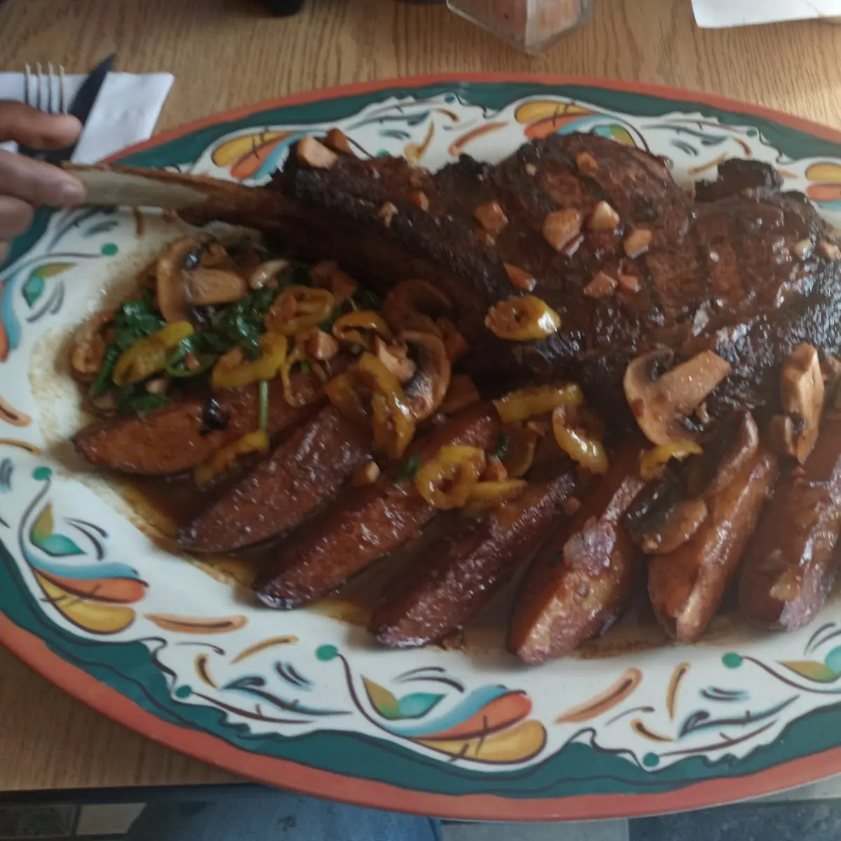 Tomahawk Steak a La