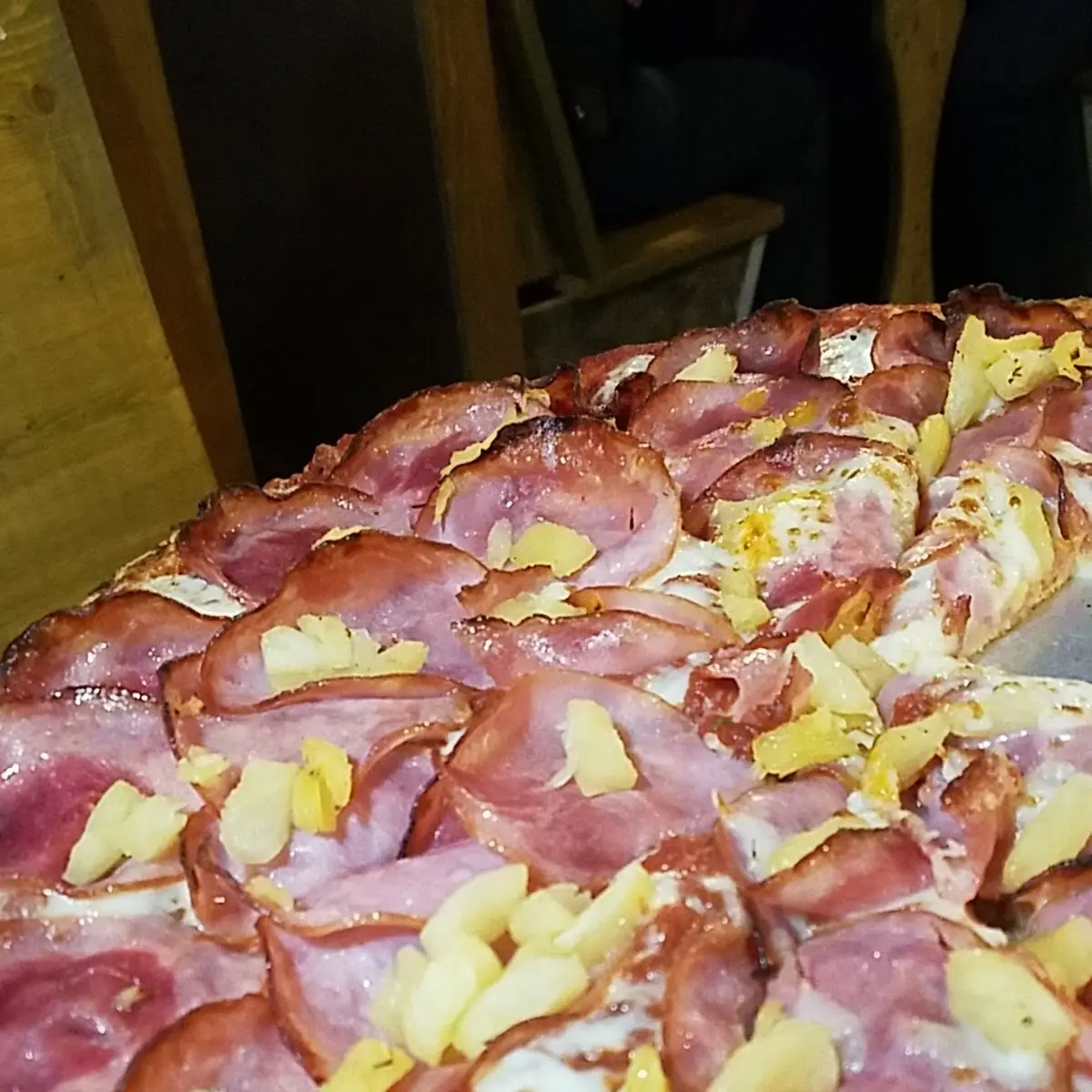 Hawaiian Pizza
