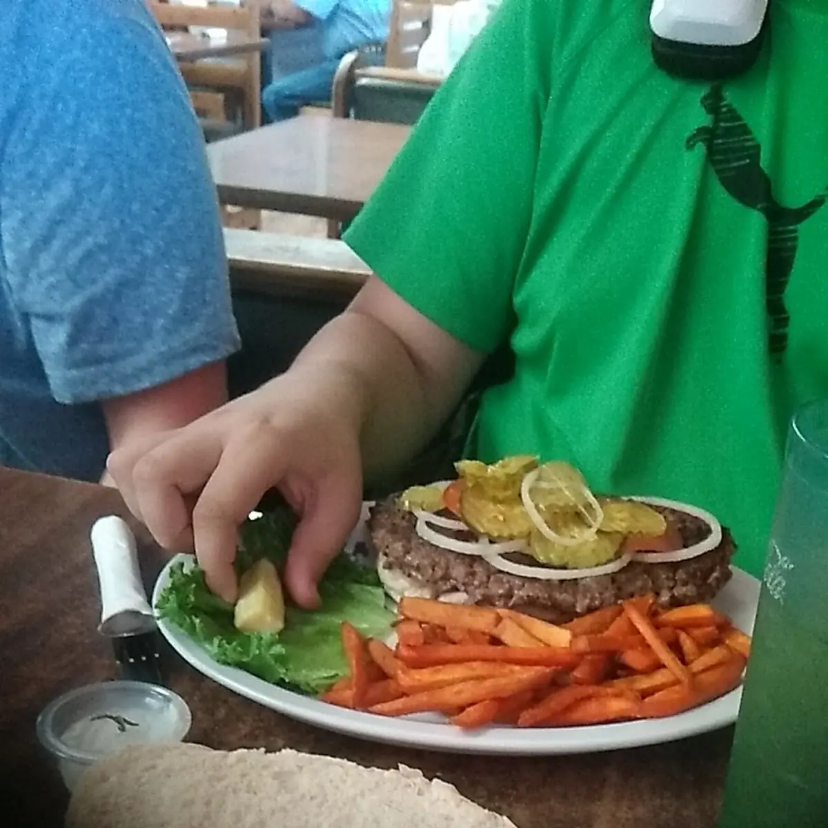Deli Burger