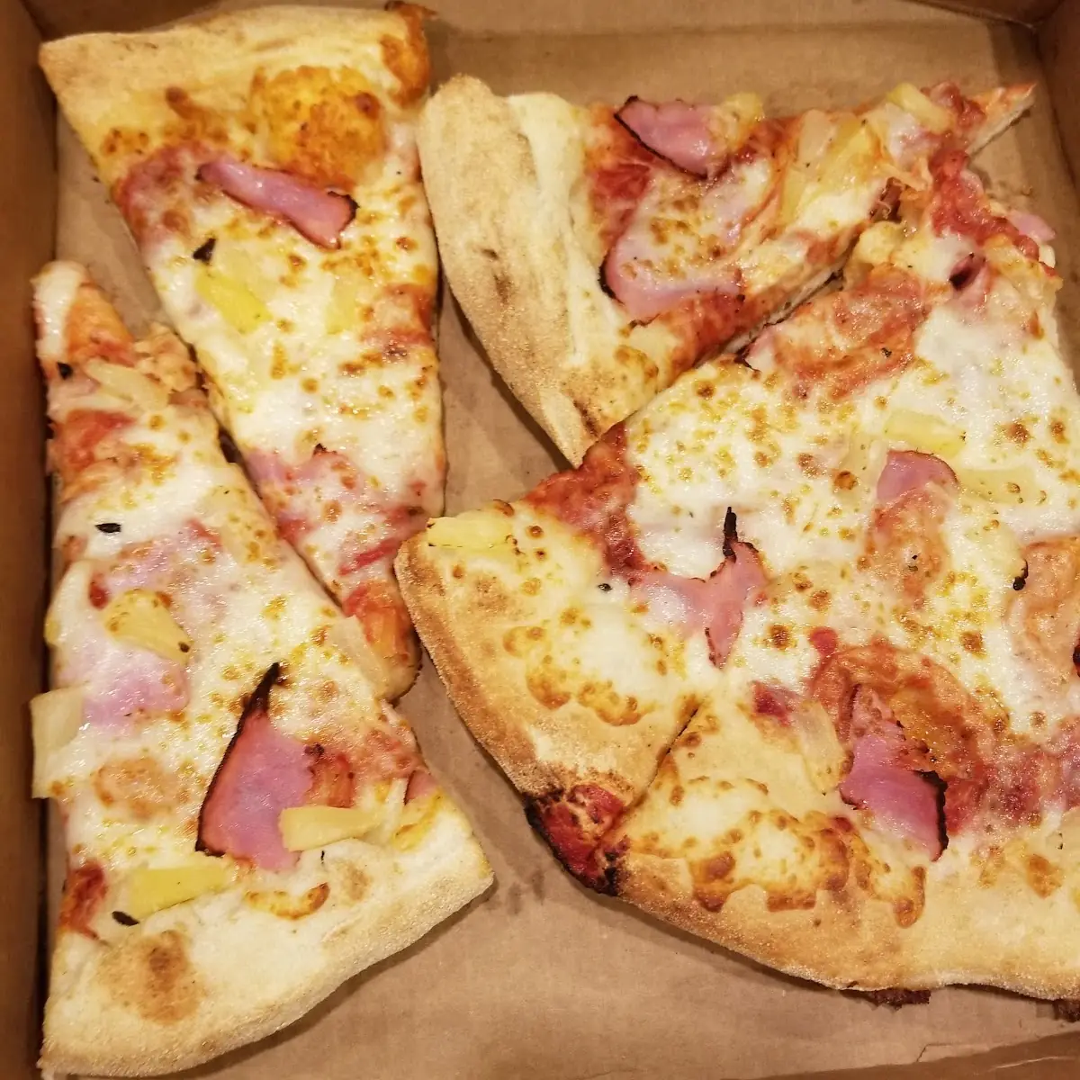 Hawaiian Pizza