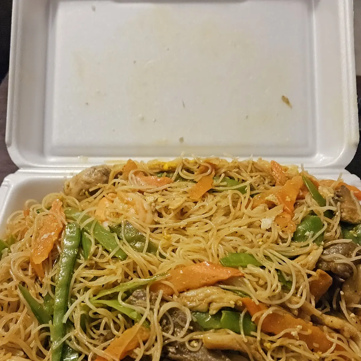 Combination Sing Chow Rice Noodle