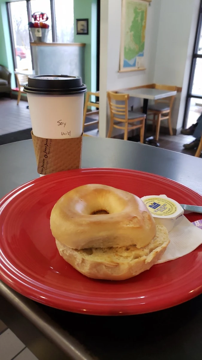 Plain Bagel with Cream Cheese