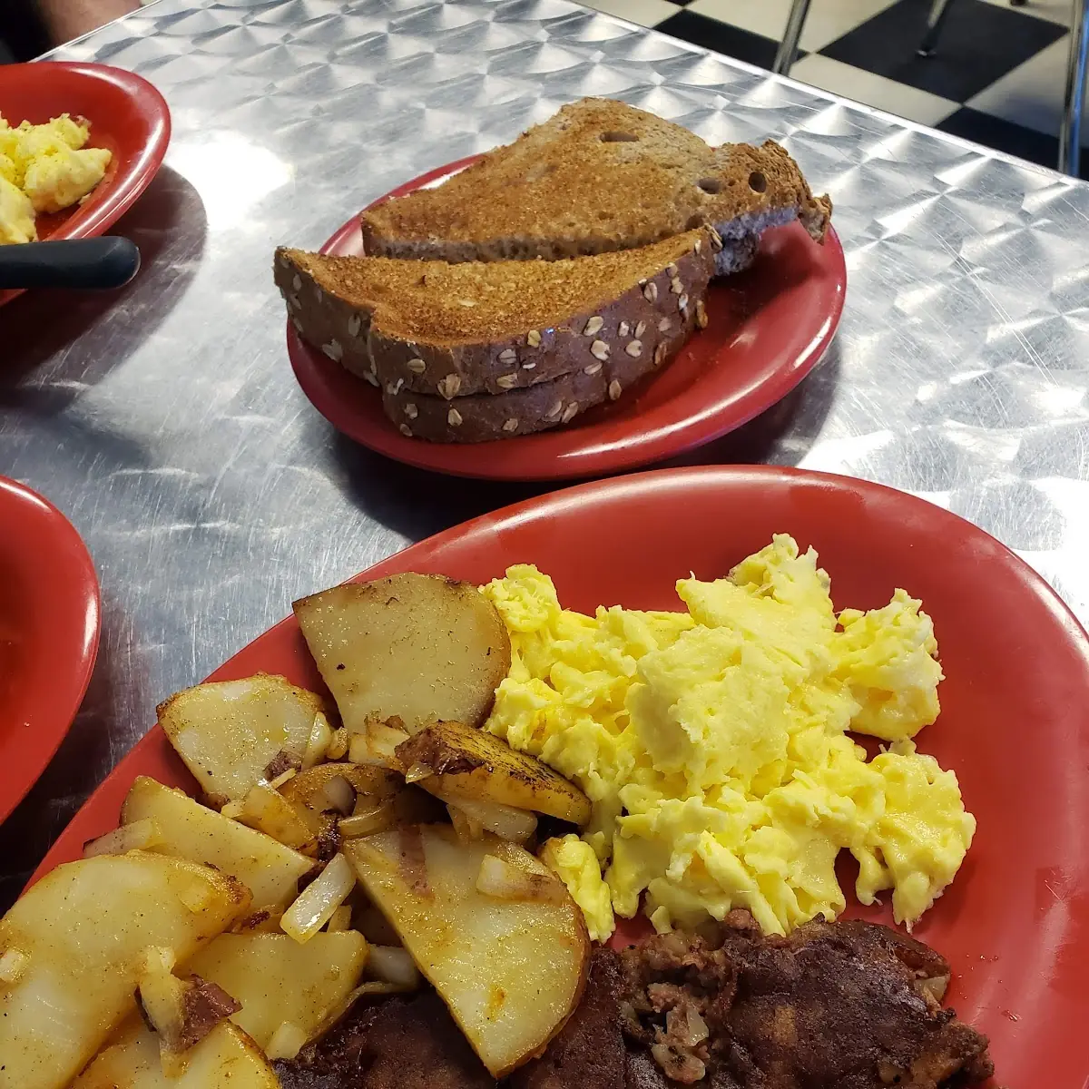 Corned Beef Hash w Eggs Home Fries
