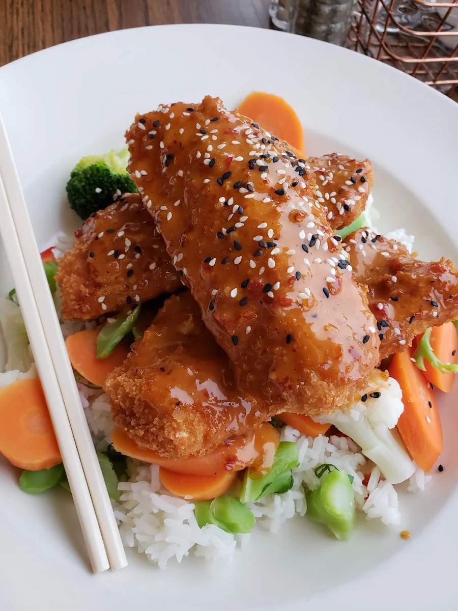 Firecracker Salmon Bowl