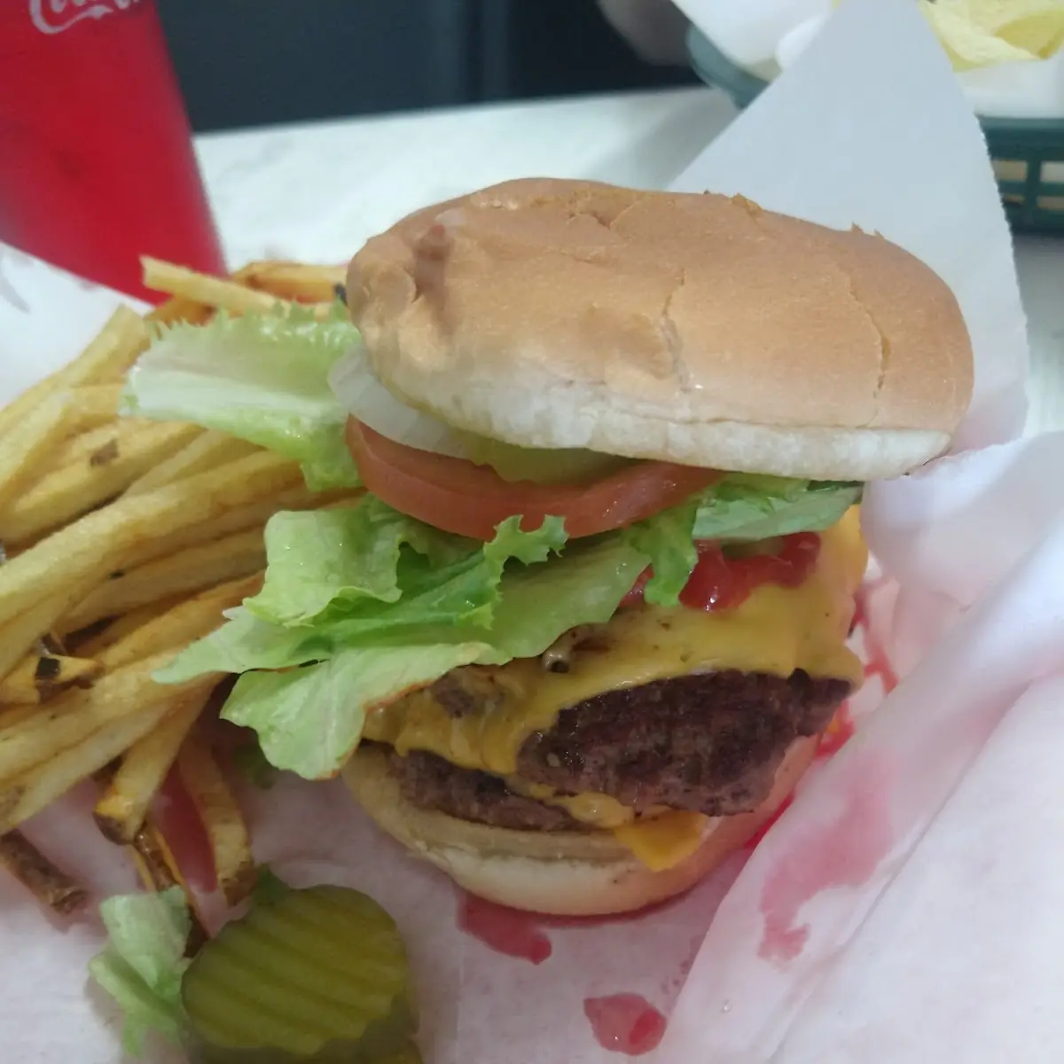 Cheeseburger & Fries