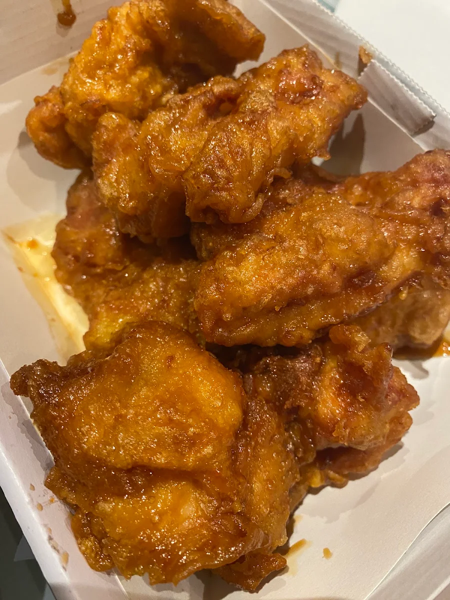 Honey Garlic Boneless Wings