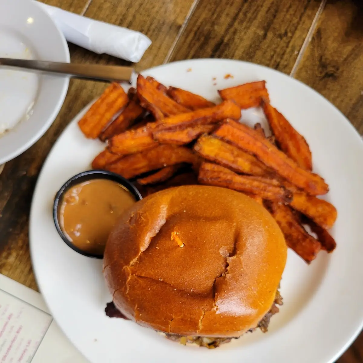 Black and Blue Burger