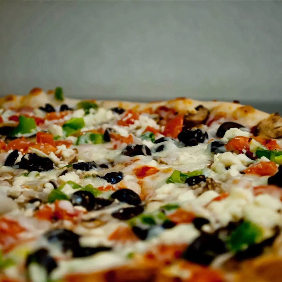 Greek Veggie Delight Pizza 14