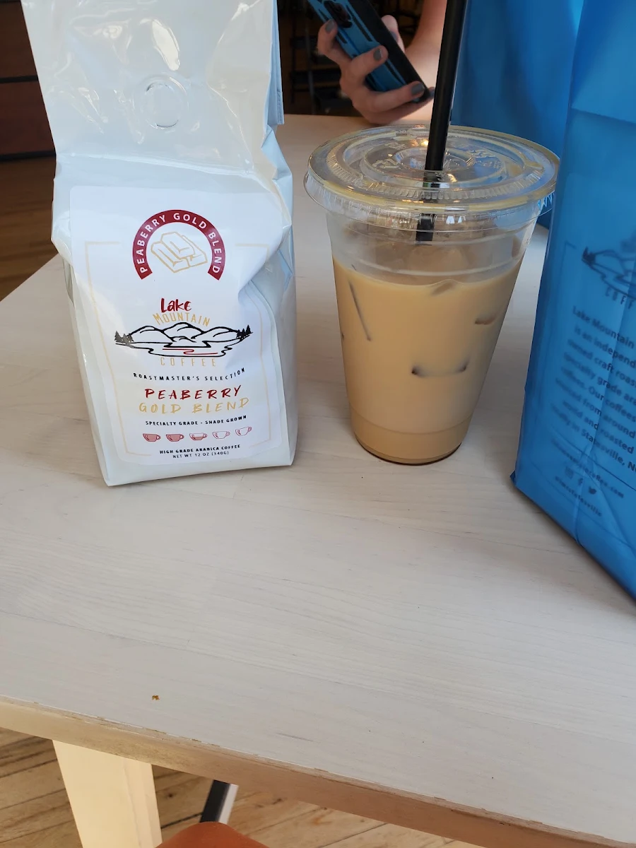 Iced Vanilla Latte