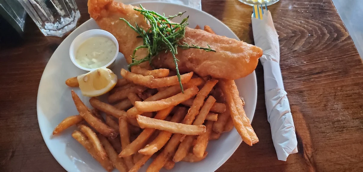 Beer Battered Fish & Chips Fish & Chips À la Bière