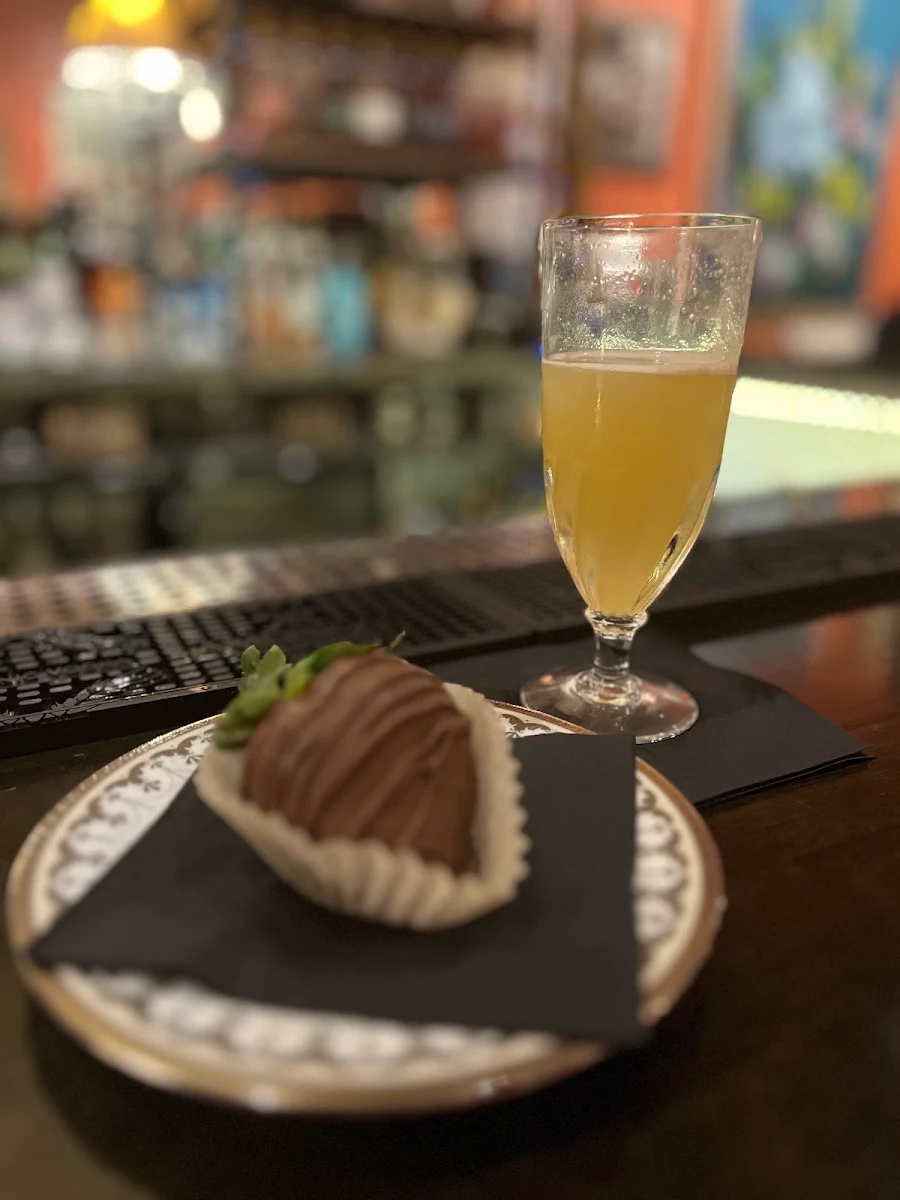 Gambling Man Drink and Chocolate Covered Strawberry