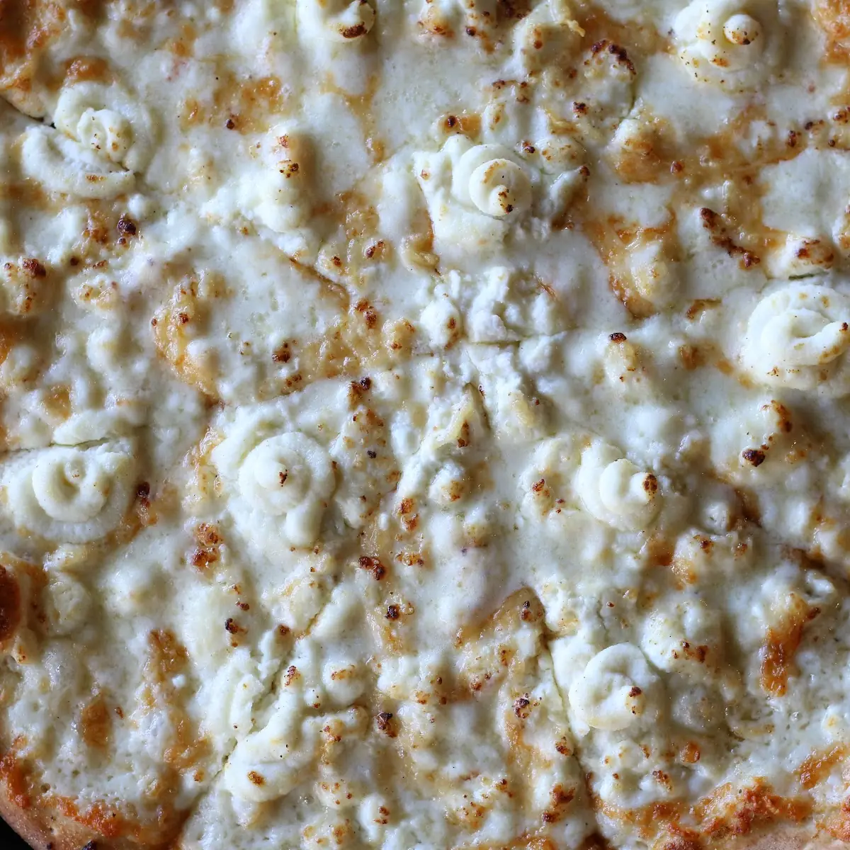 The Alfredo Pizza