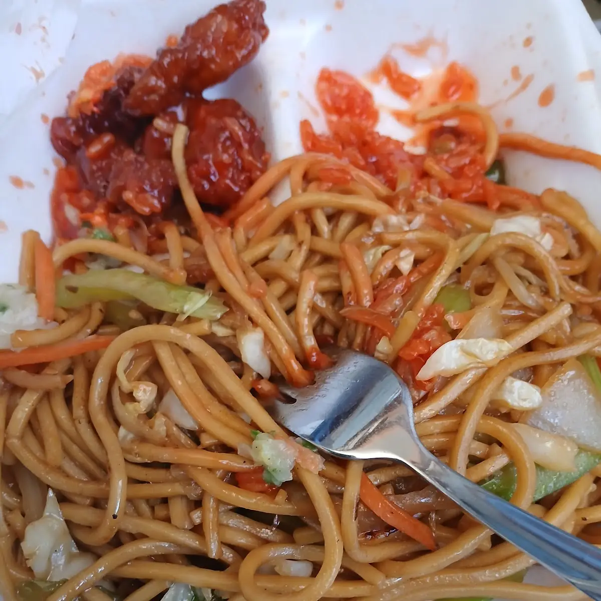 Combo Chow Mein