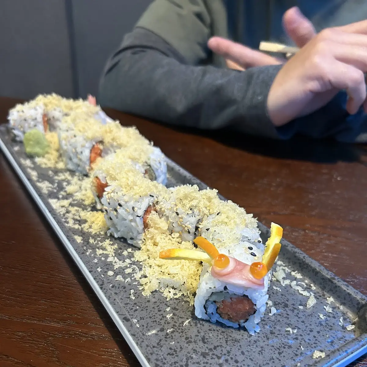 Dancing Tuna Roll