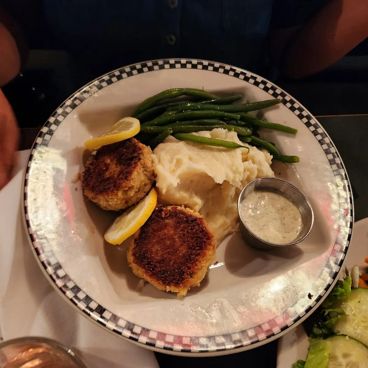 Marilyn Crab Cakes
