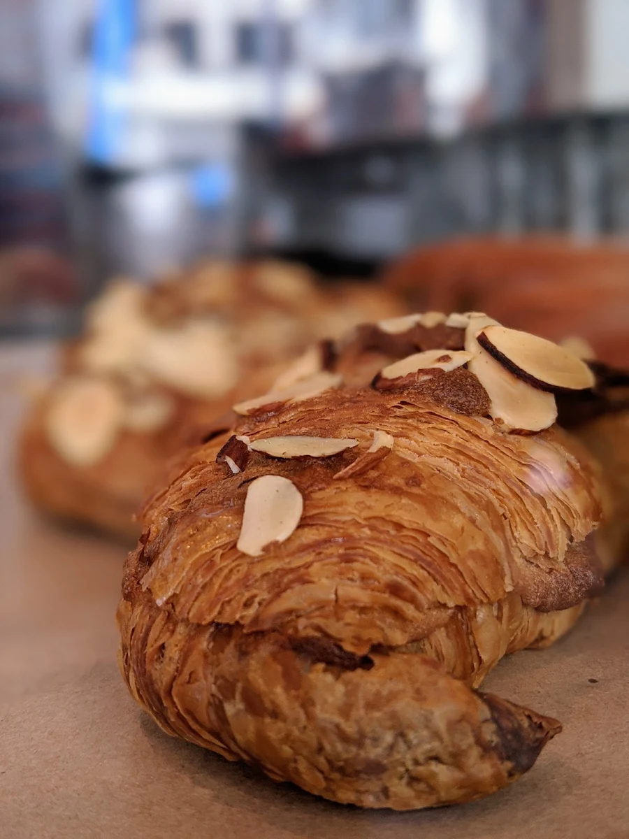 Quacks Almond Croissant