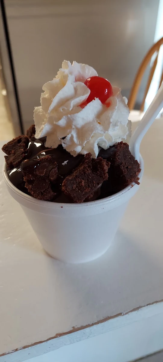 Brownie Sundae
