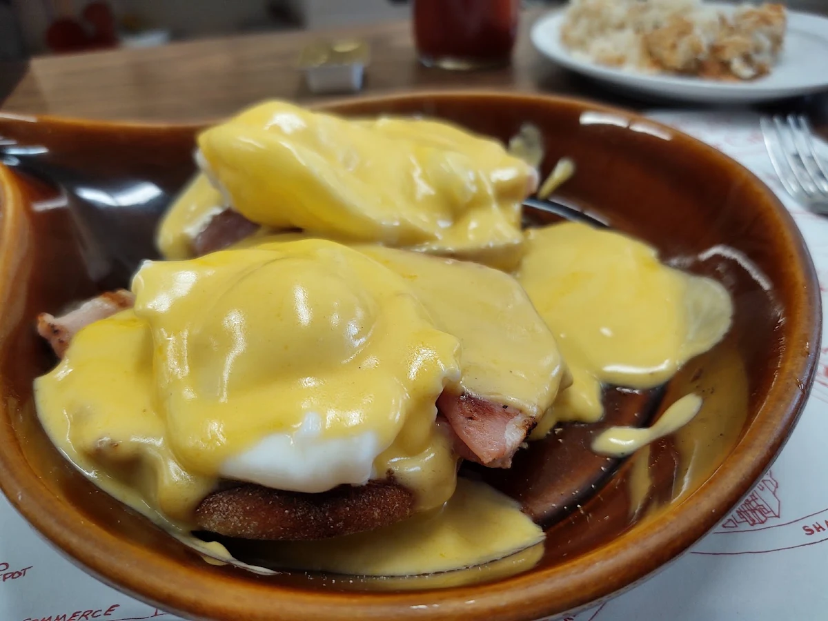 Eggs Benedict