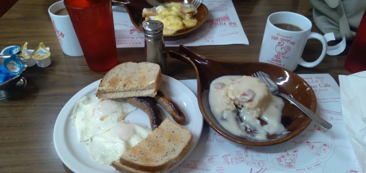 Eggs Biscuits and Gravy with Sausage
