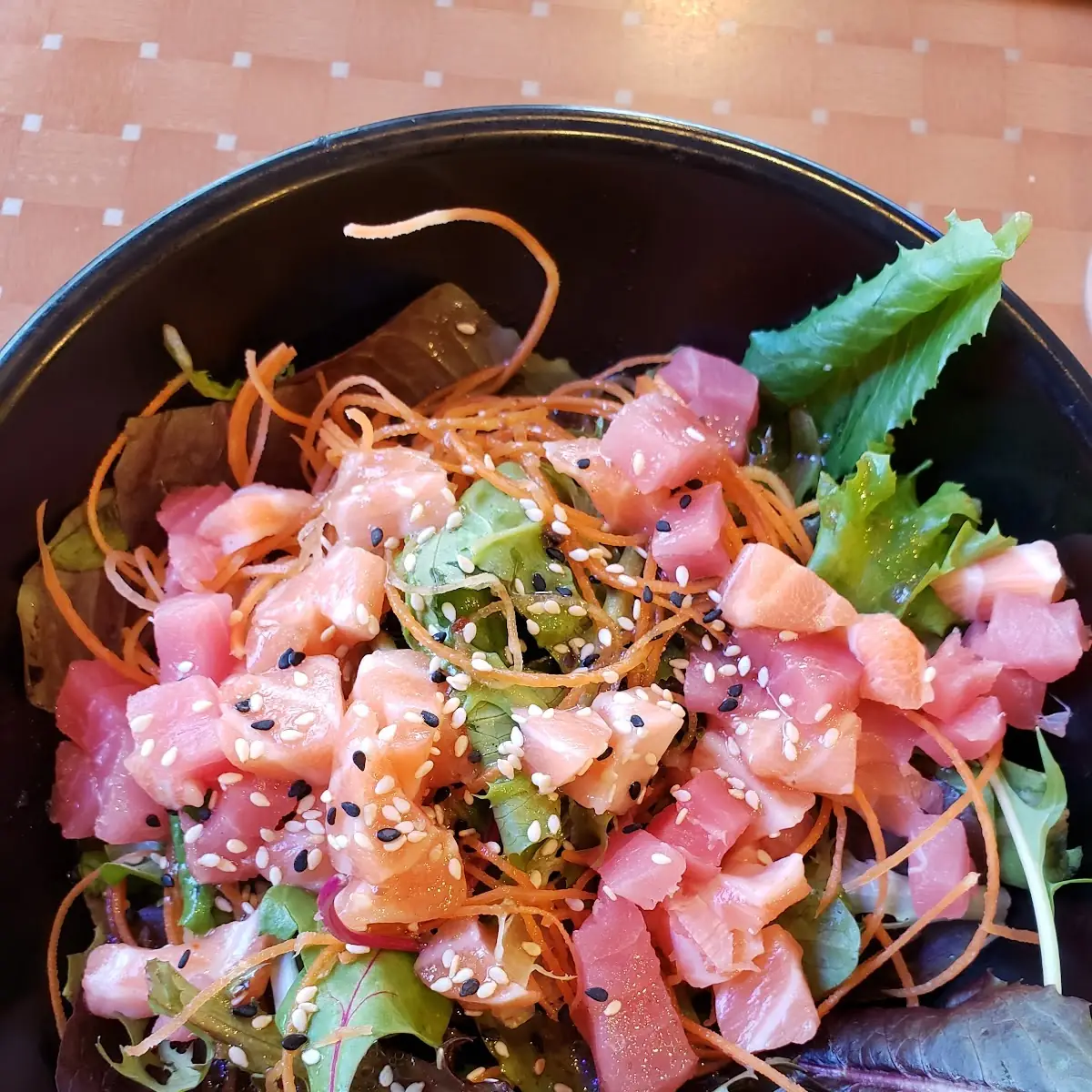 Sashimi Salad