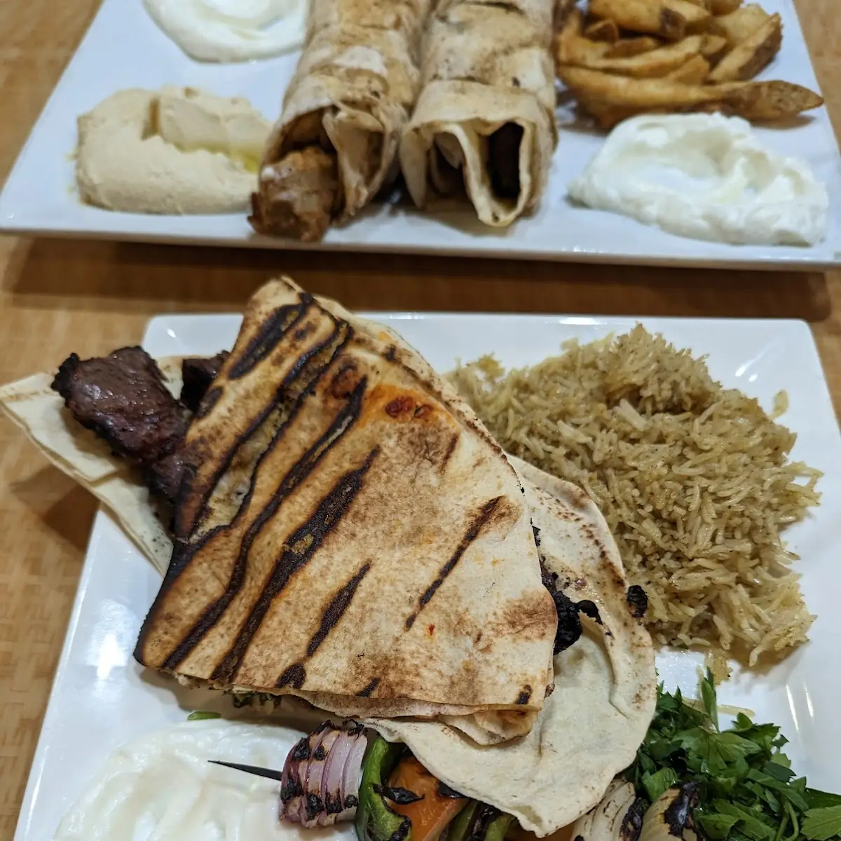 Chicken Kebab with Hummus and Rice