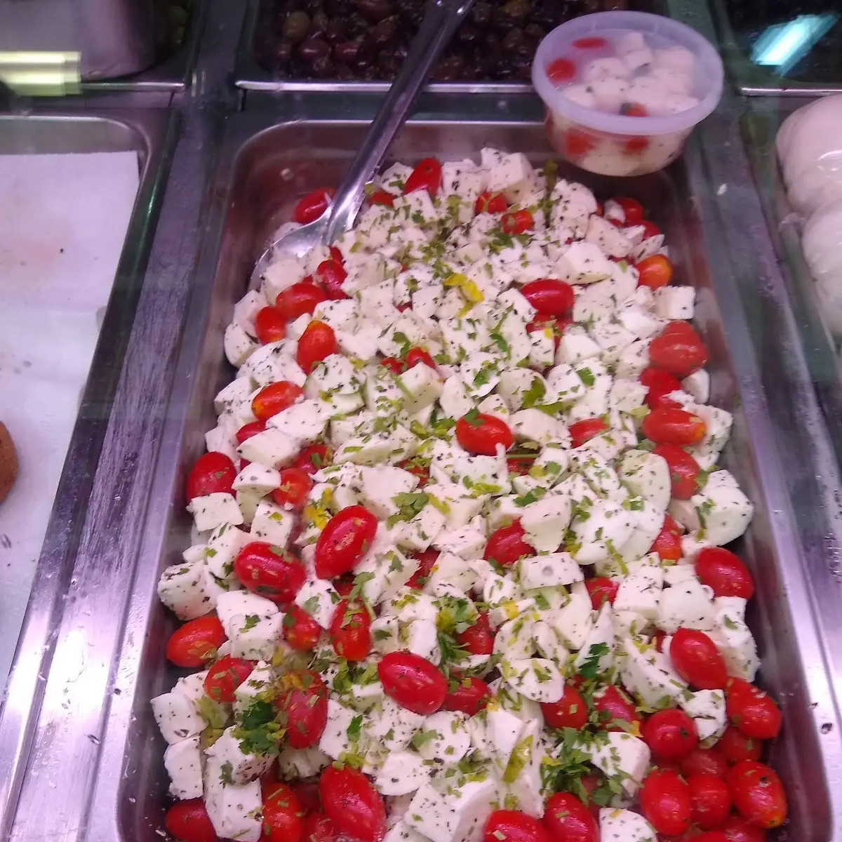 Tomato Mozzarella Salad