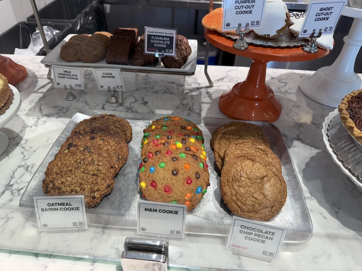 Assorted Pastries&Cookies