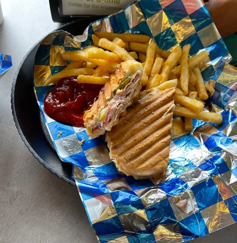 Grilled Cheese Chips Drink