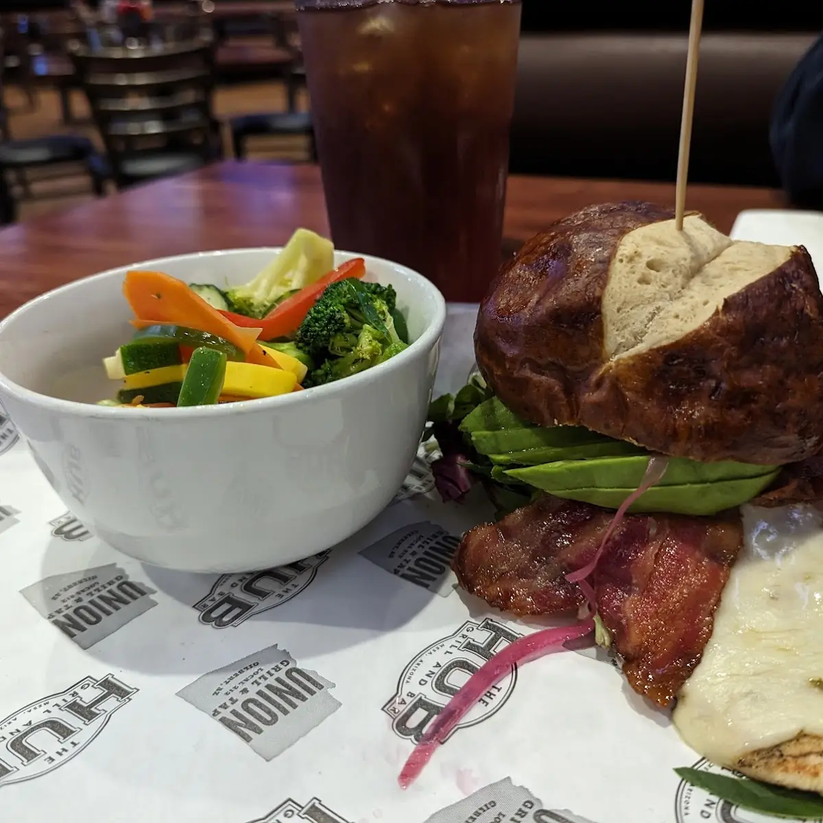 California Burger w Grilled Chicken Market Vegetables