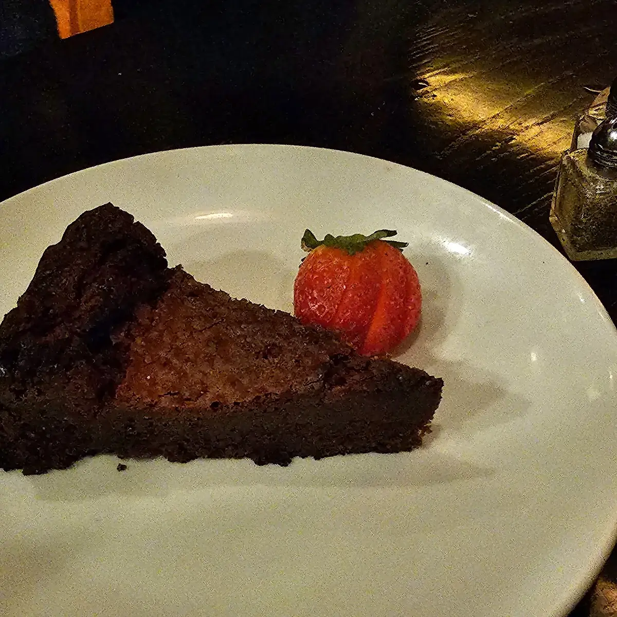 Flourless Chocolate Cake GF