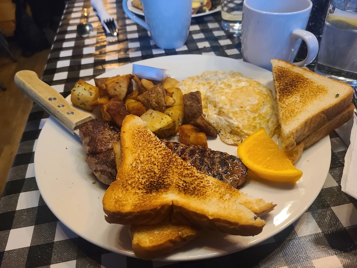 Steak and Eggs, Claudine's Eatery