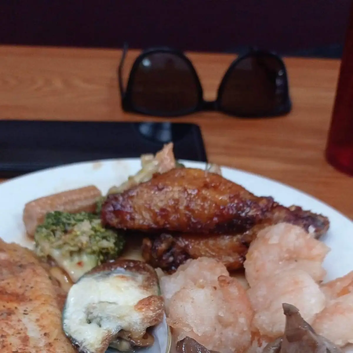 Fish & Wings