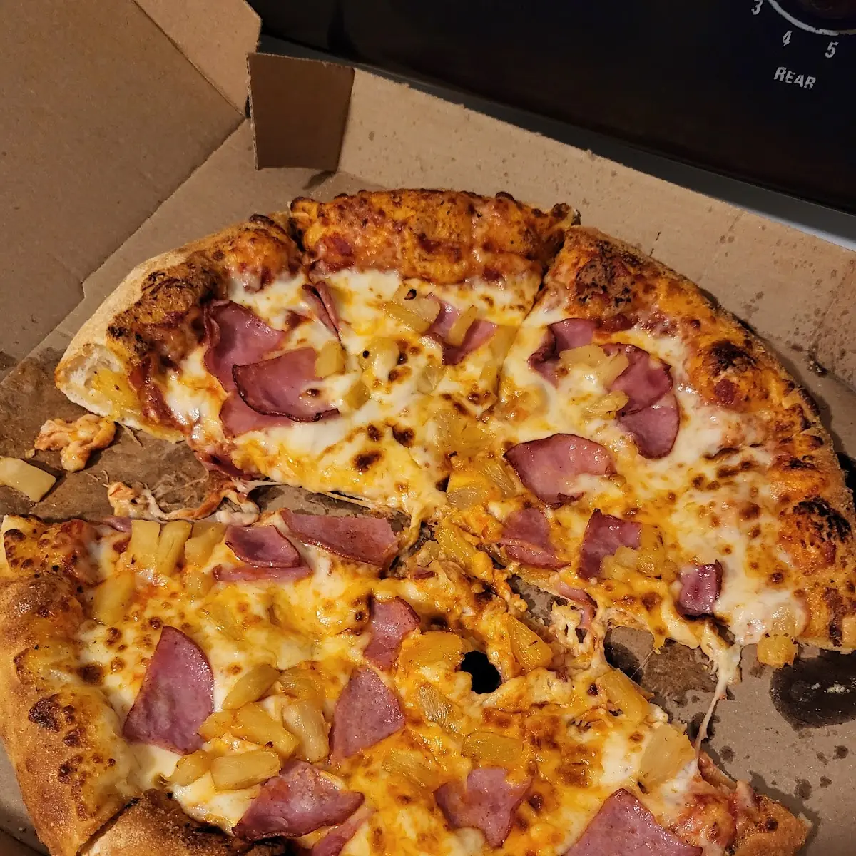 Hawaiian Pizza