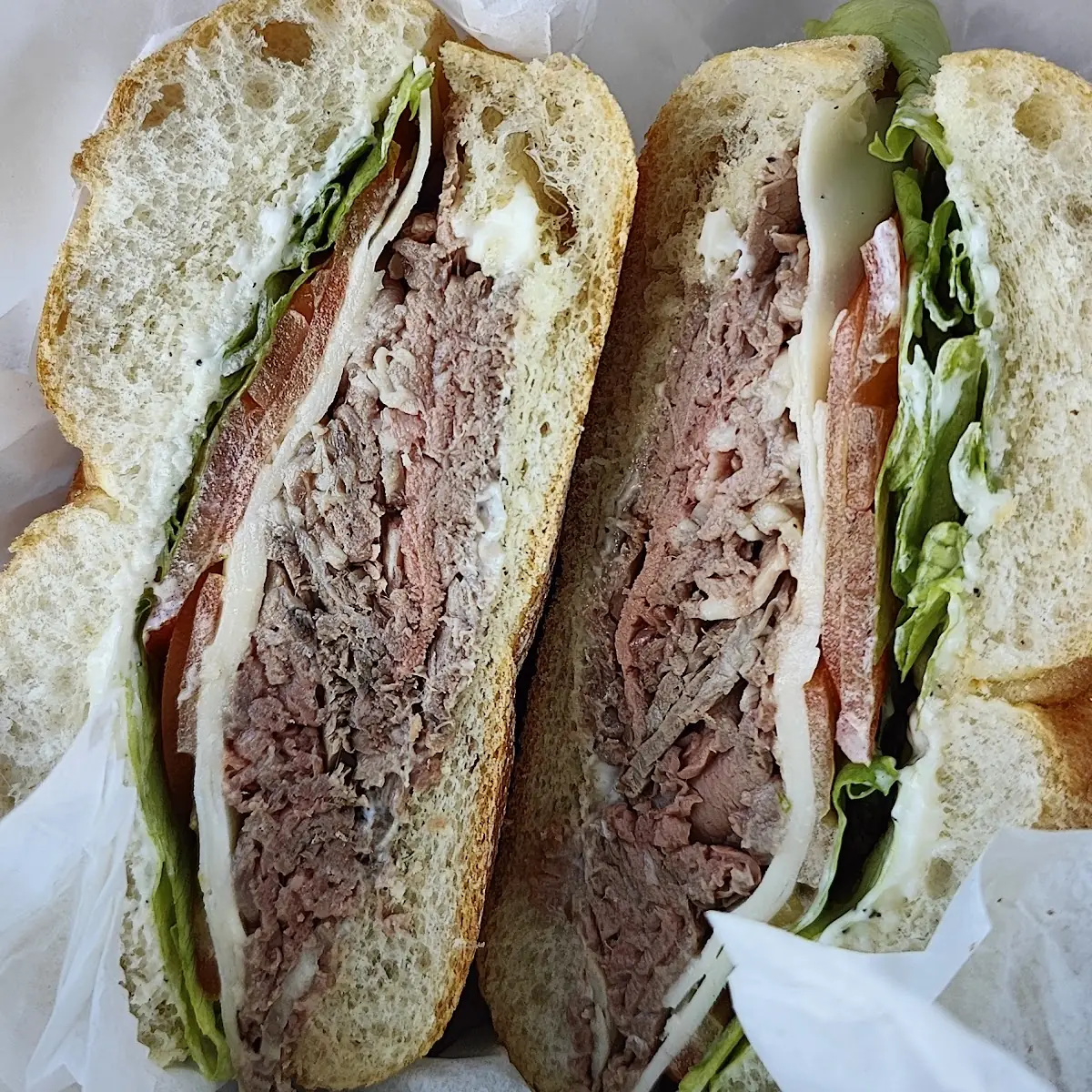 Roast Beef on a Round Roll