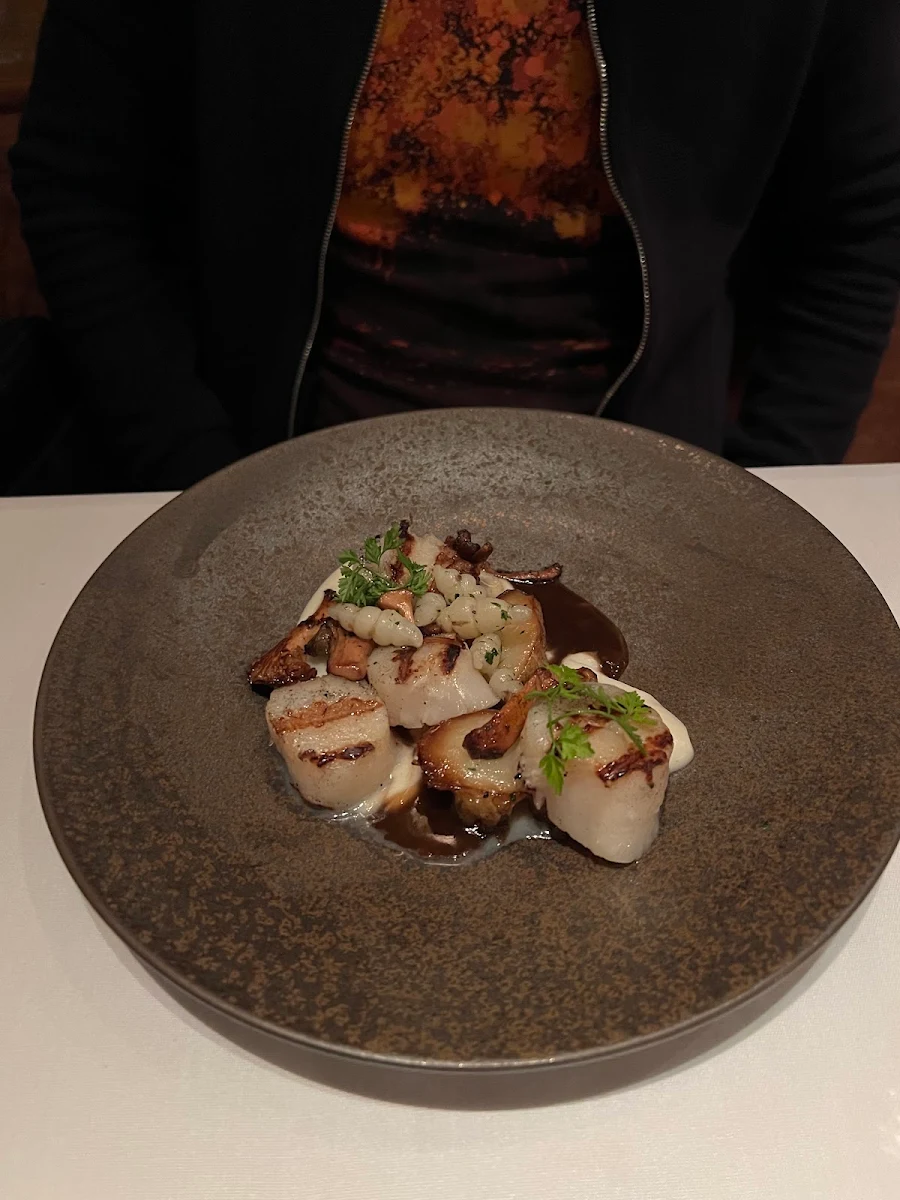 Haida Gwaii Halibut with Salt Spring Island Mussels