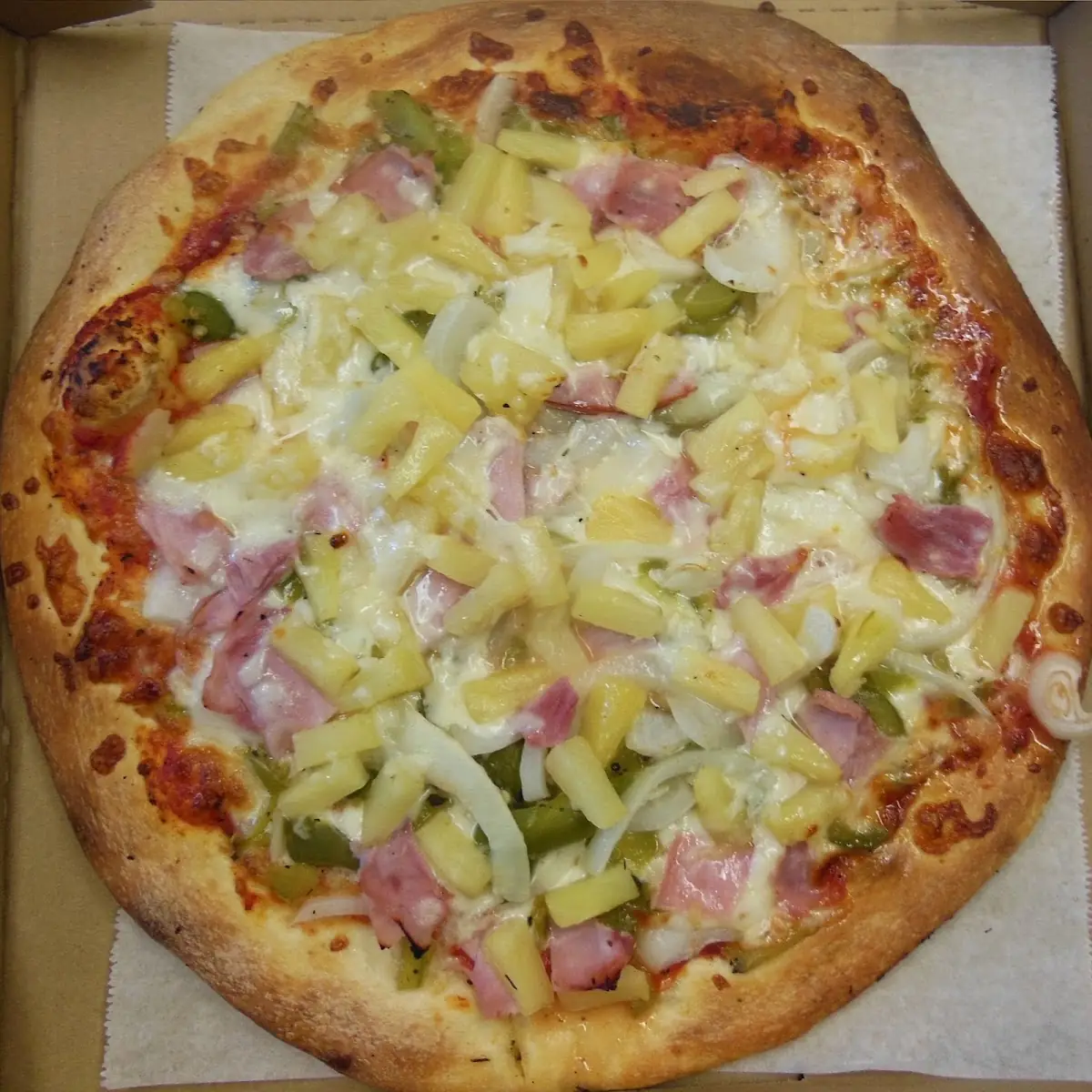 Hawaiian Pizza