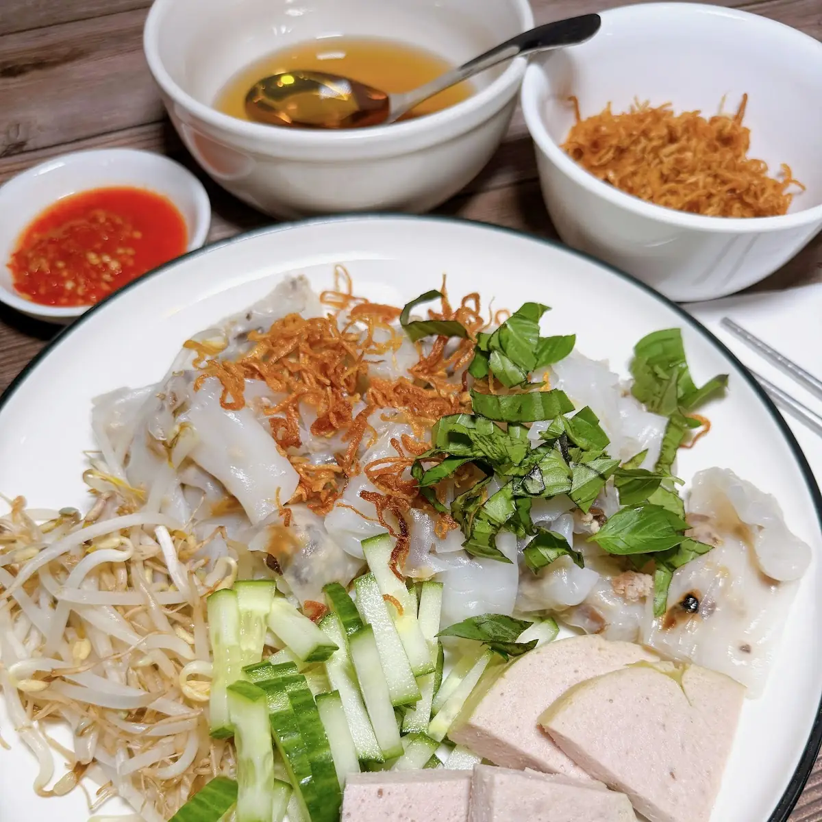Bánh Cuốn