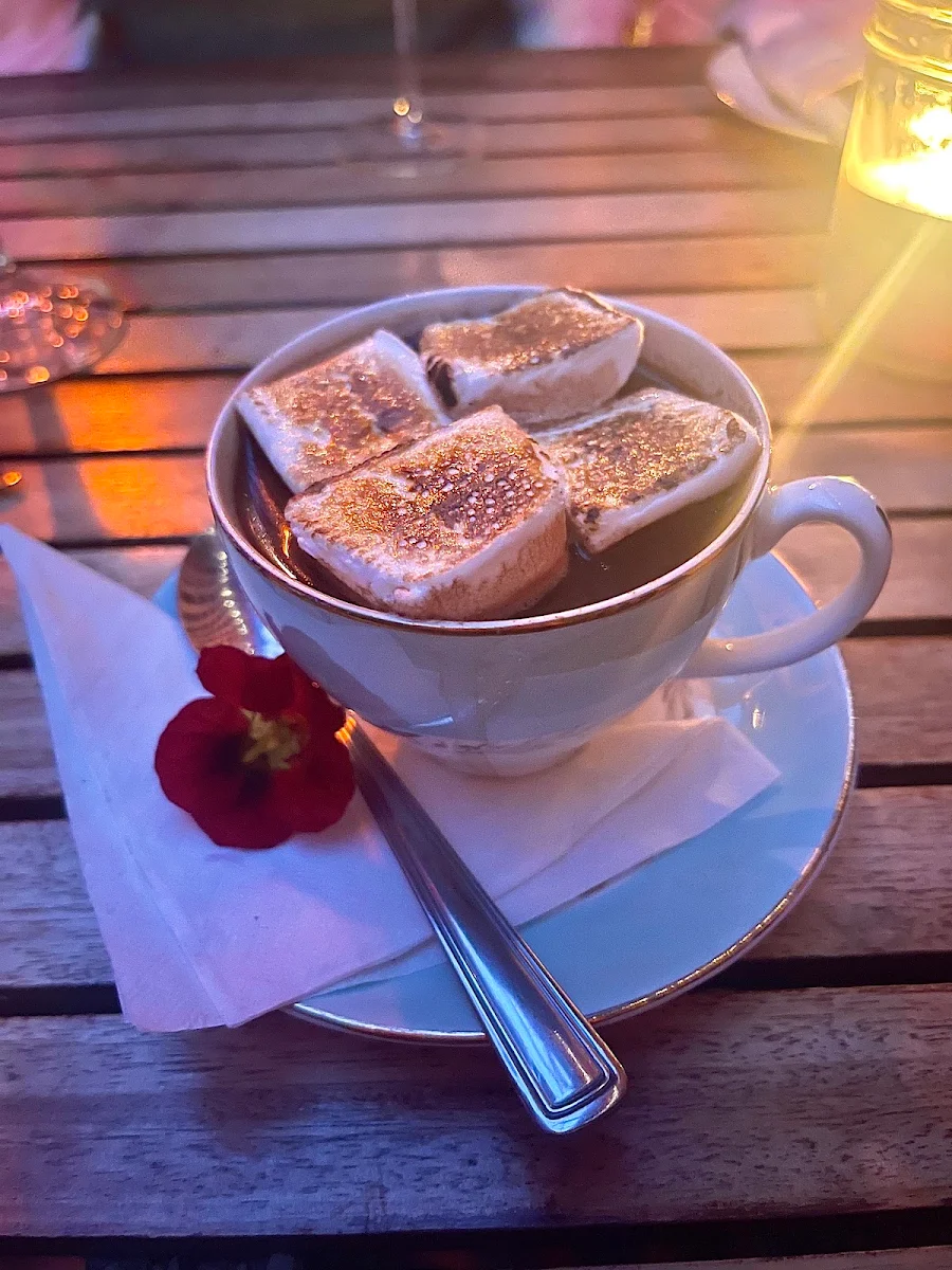 Cocoa Caliente, The Moonroom