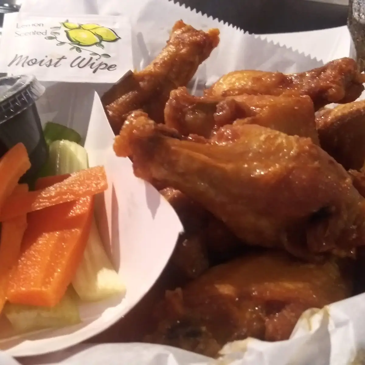 Medium Wings