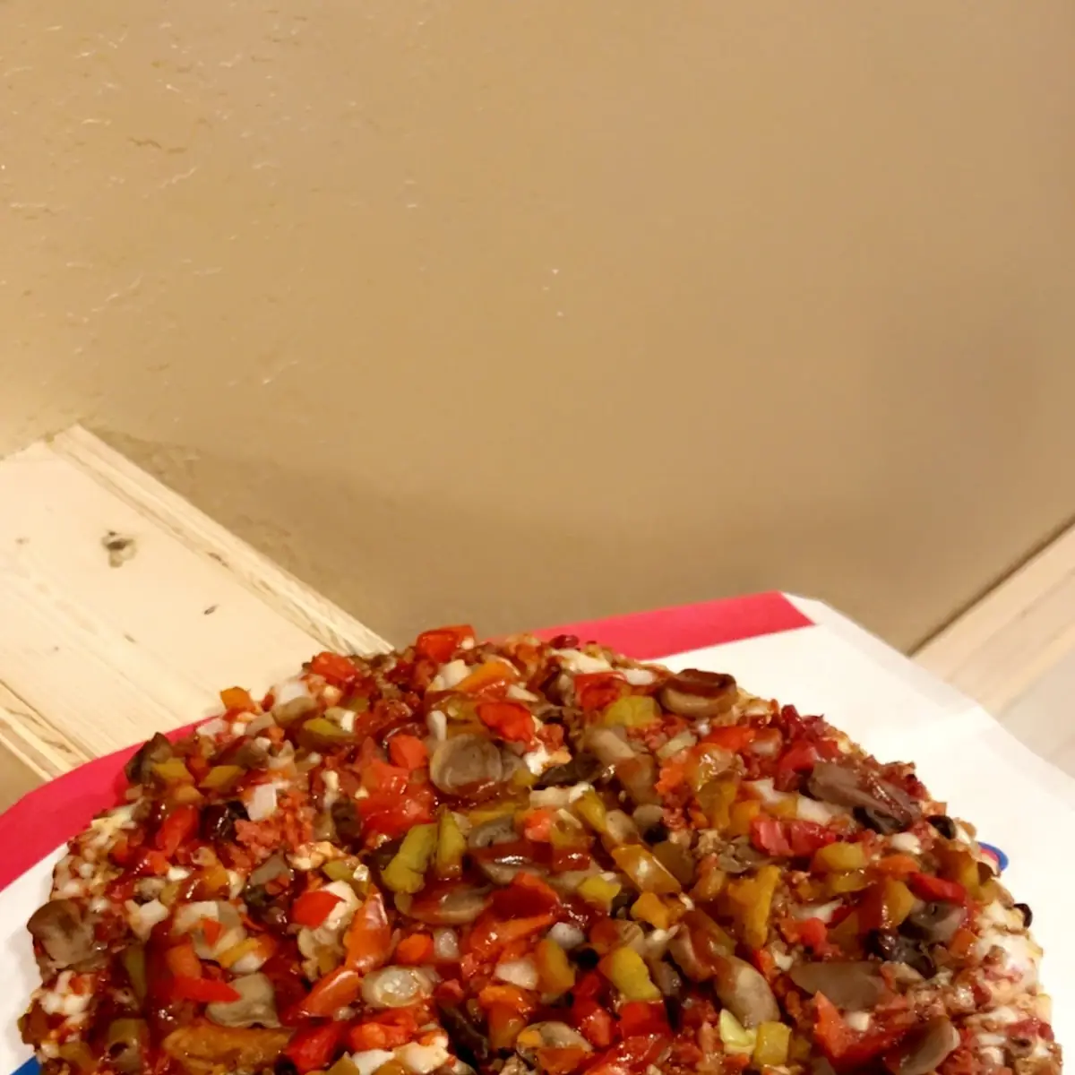 Crustless Pizza