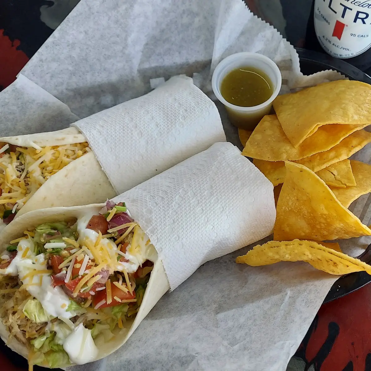 Tacos Supreme De Pollo Y Cerdo