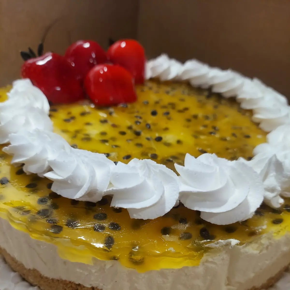 Maracuya Passion Fruit Cheesecake