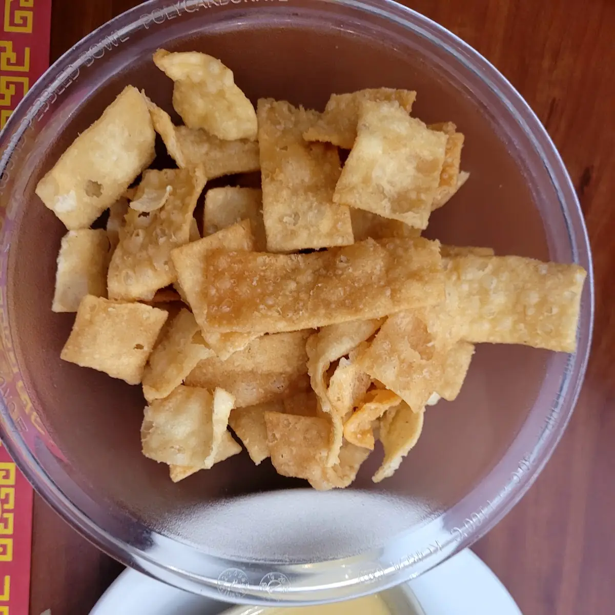 Wonton Chips and Dip