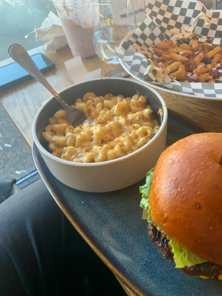 The Mac Daddy, Peppercorns Eatery Bedford